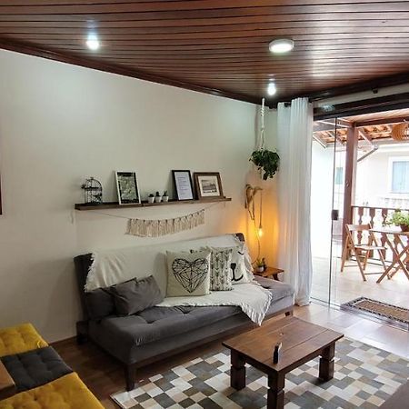 Hospedagem Doce Lar - Casa Bougainville Teresópolis Exterior foto